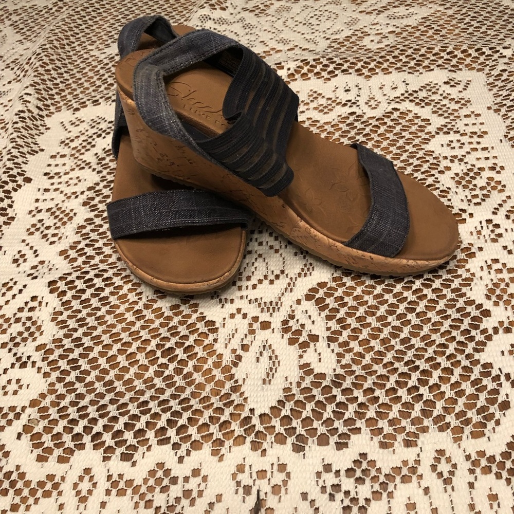 Skechers wedge sandals